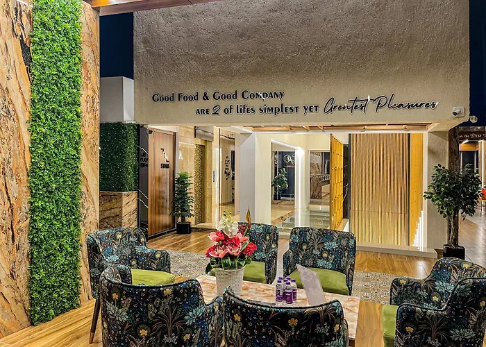 Hotel Auris & Banquets, Mumbai International Airport